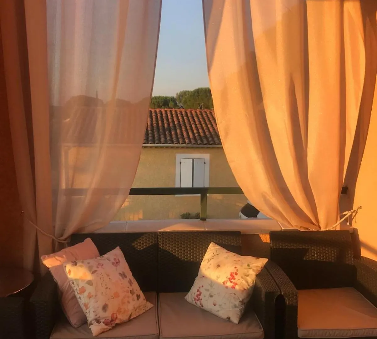 Apartment Appartement Calme Et Luxueux Valreas France